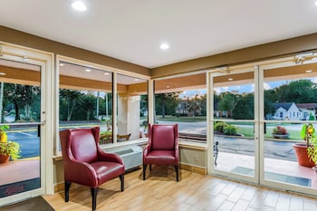 Red Roof Inn Williamsburg,Williamsburg>>Virginia,2 star