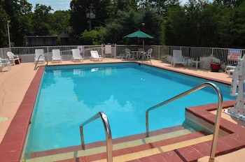 red roof inn williamsburg