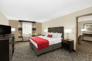 clarion inn des moines airport