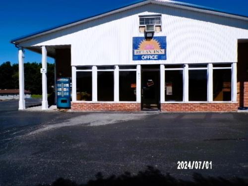 relax inn wv