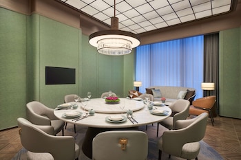 hyatt regency hangzhou international airport