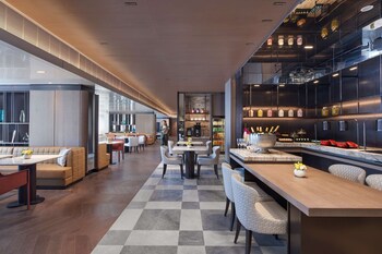 hyatt regency hangzhou international airport