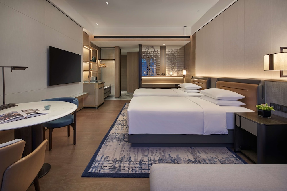 hyatt regency hangzhou international airport