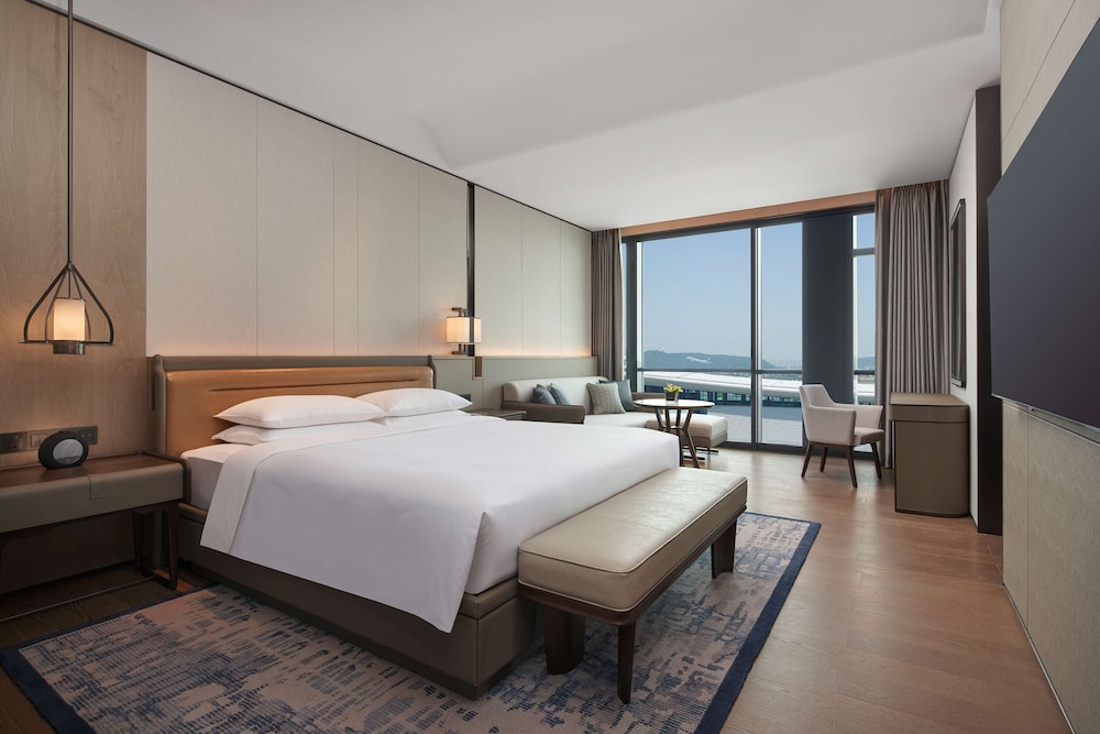 hyatt regency hangzhou international airport