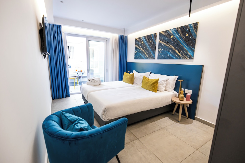 flamingo hotel malta