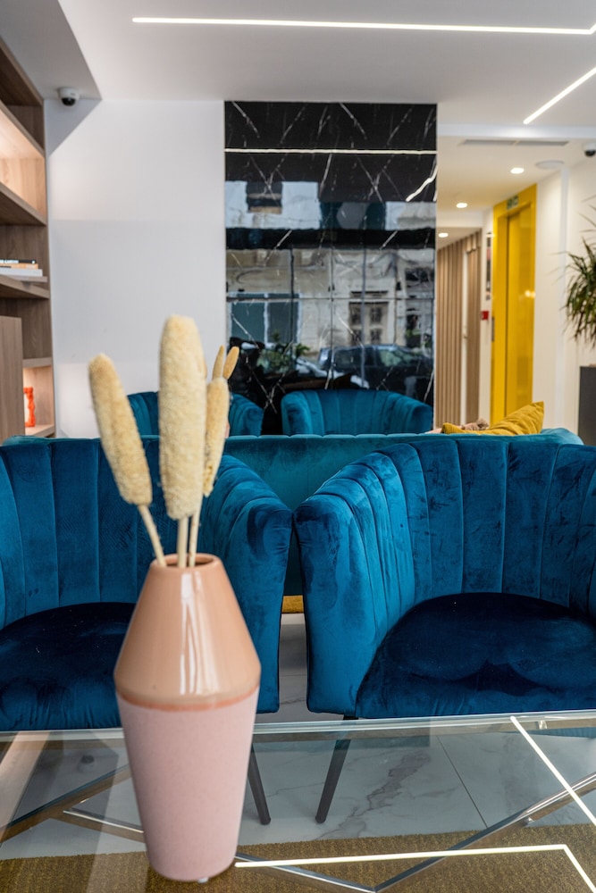 flamingo hotel malta