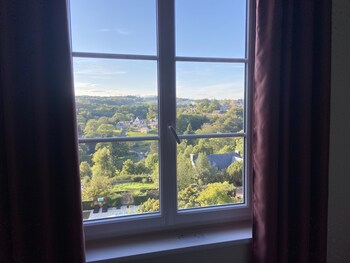 Hotel De La Poste,Mortain-Bocage>>Mortain,3 star