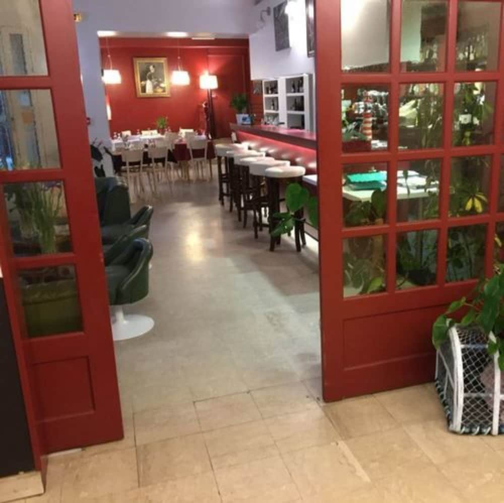 hotel restaurant les oceanides