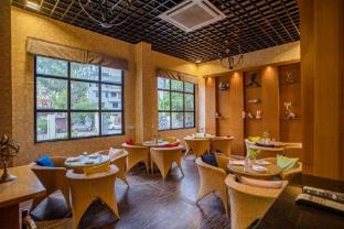 radiant globus hotel