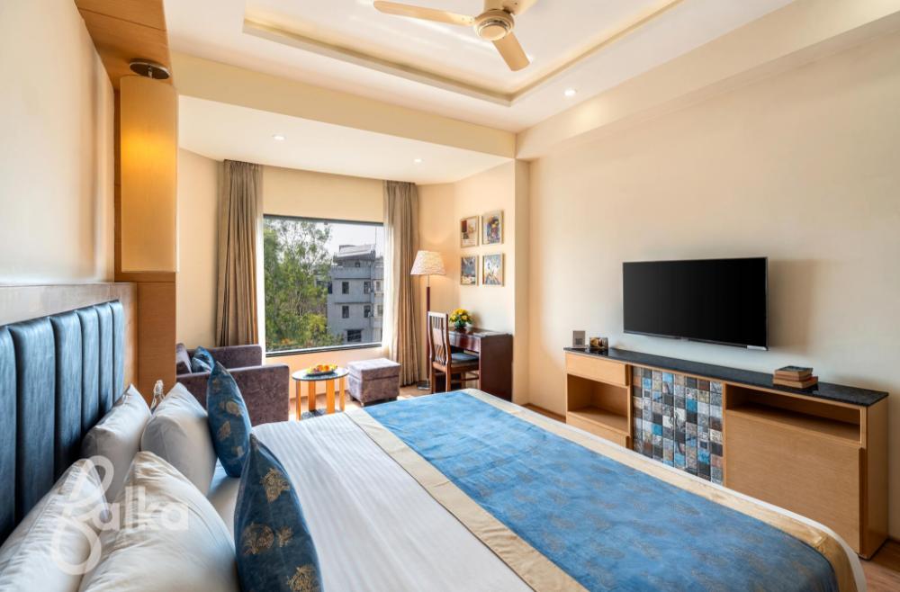 radiant globus hotel