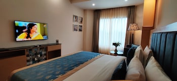 radiant globus hotel