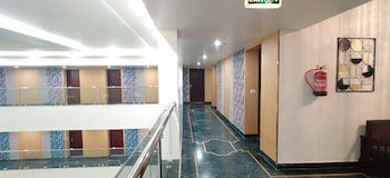 radiant globus hotel