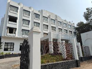 radiant globus hotel