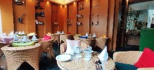 Radiant Globus Hotel,,4 star