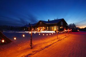 elves village hotel