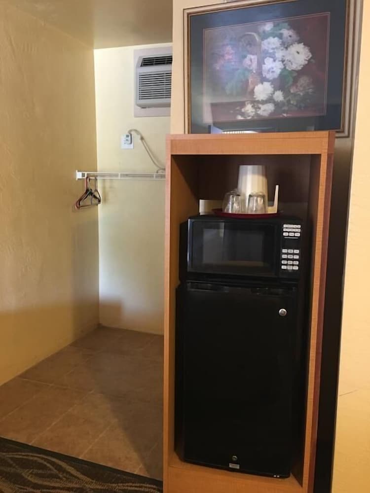 Sky Ranch Inn,West Sacramento>>Sacramento,3 star