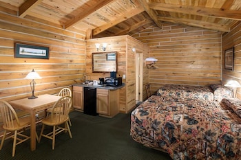 rock crest lodge and cabins