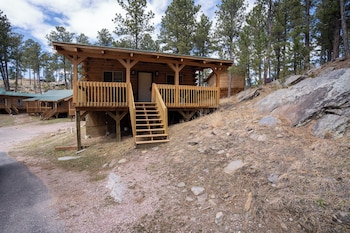 rock crest lodge and cabins