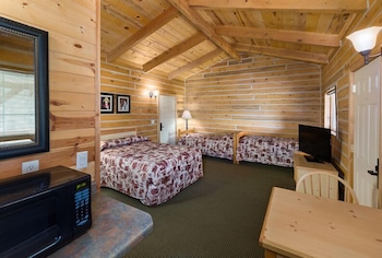 rock crest lodge and cabins