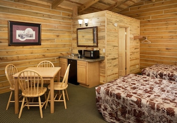 rock crest lodge and cabins