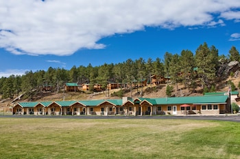 rock crest lodge and cabins