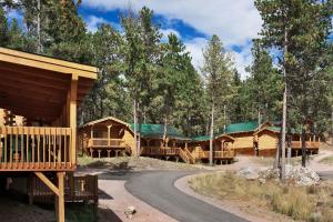 rock crest lodge and cabins