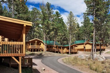 rock crest lodge and cabins
