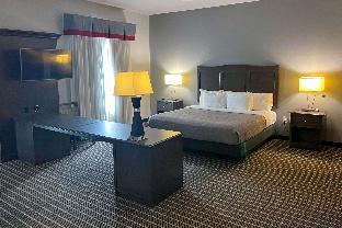 Quality Inn & Suites,,2 star