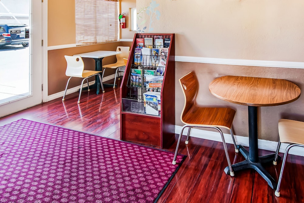 hotel europa ridgecrest