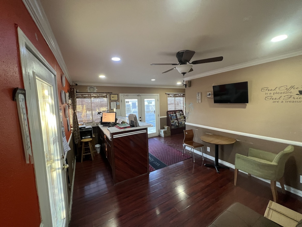 hotel europa ridgecrest