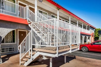 hotel europa ridgecrest