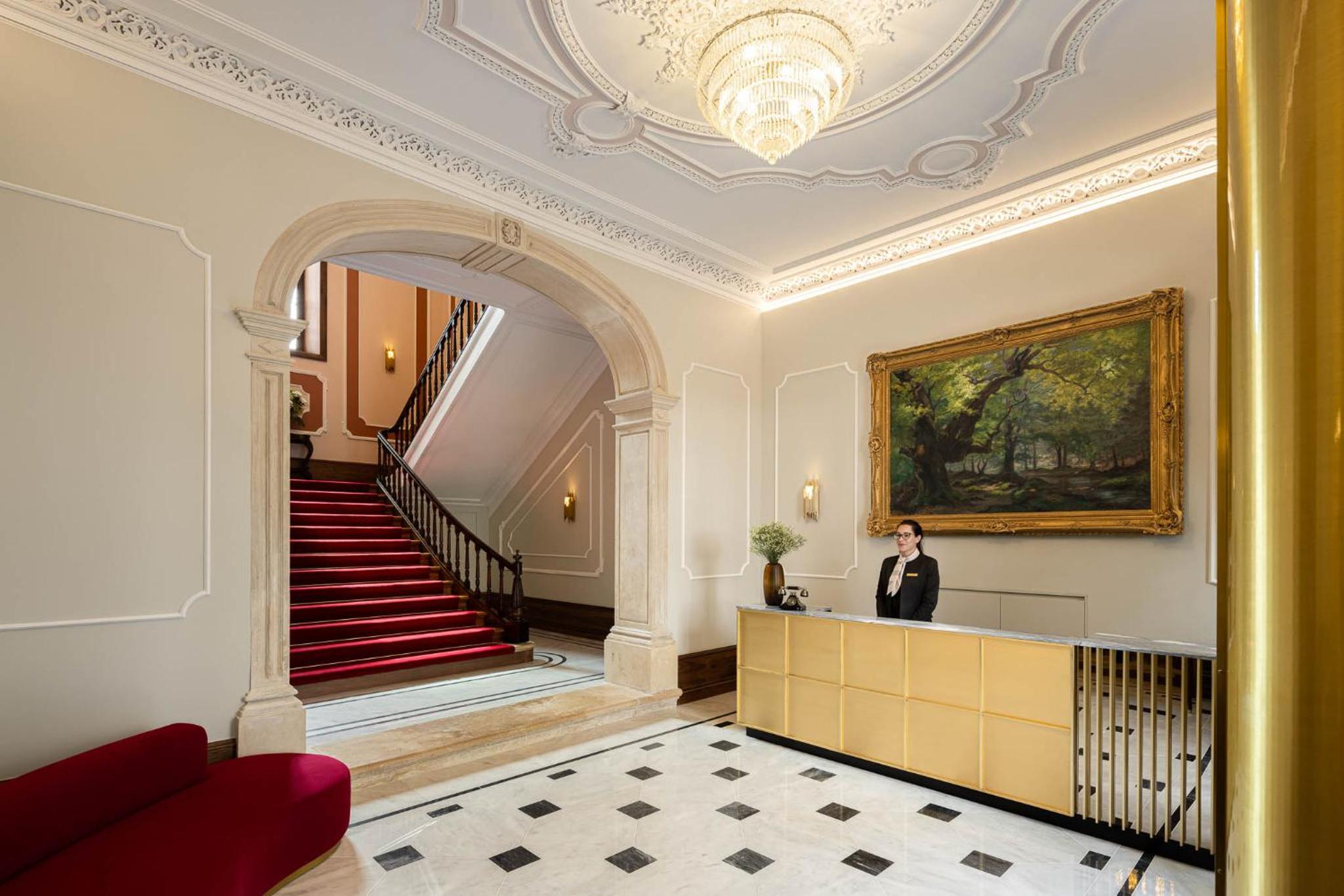 ms collection aveiro palacete valdemouro