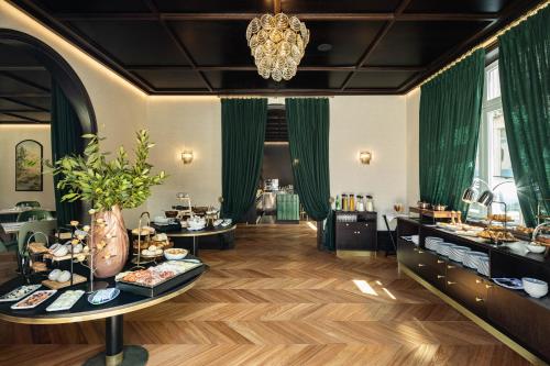 ms collection aveiro palacete valdemouro