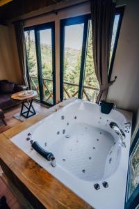 montana suite bungalow