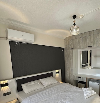 nobel boutique hotel