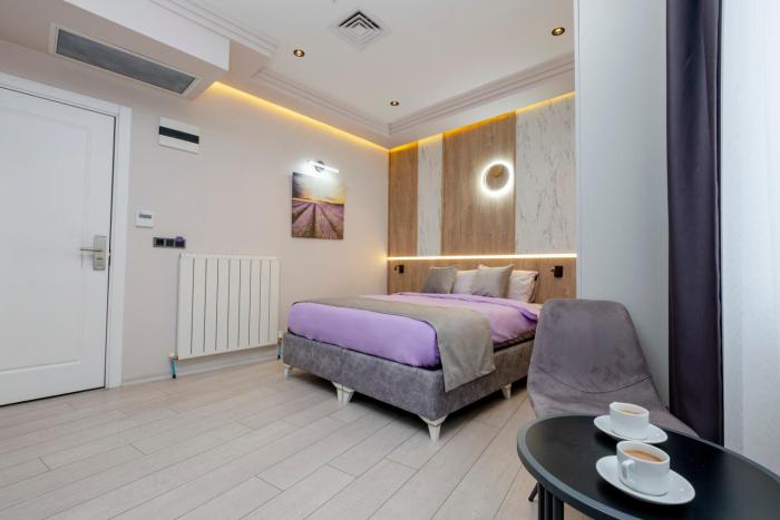 lavender airport hotel