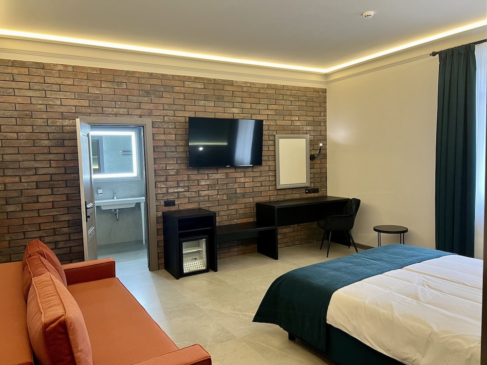 richmond hotel
