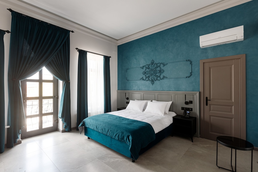 richmond hotel