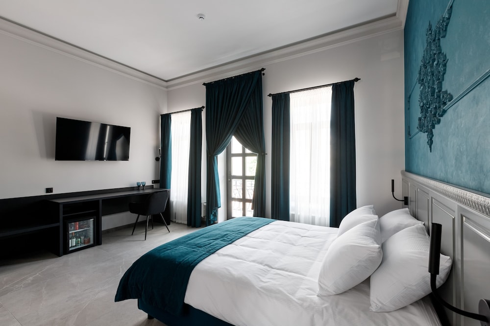 richmond hotel
