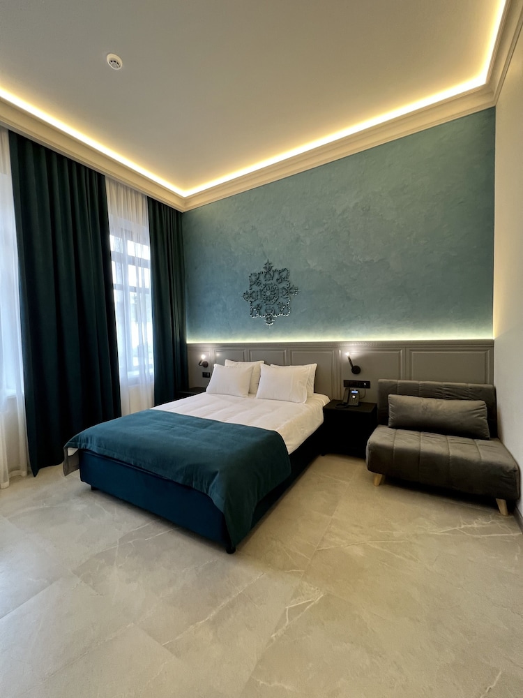 richmond hotel
