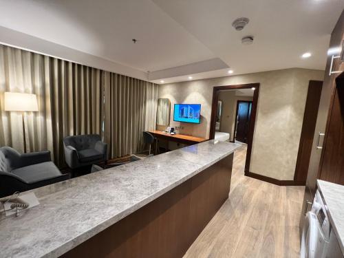 City Seasons Suites,Downtown Dubai>>Deira,4 star
