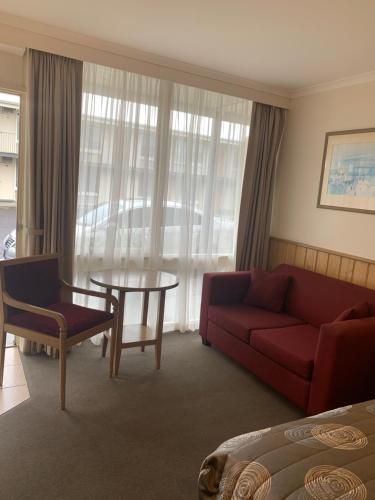 latrobe motel morwell