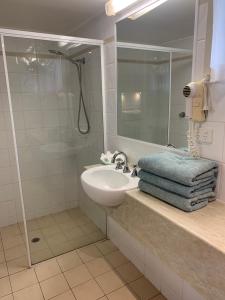 latrobe motel morwell