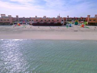 aquamarine kuwait resort families only