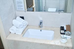 qazaq auyl eco hotel