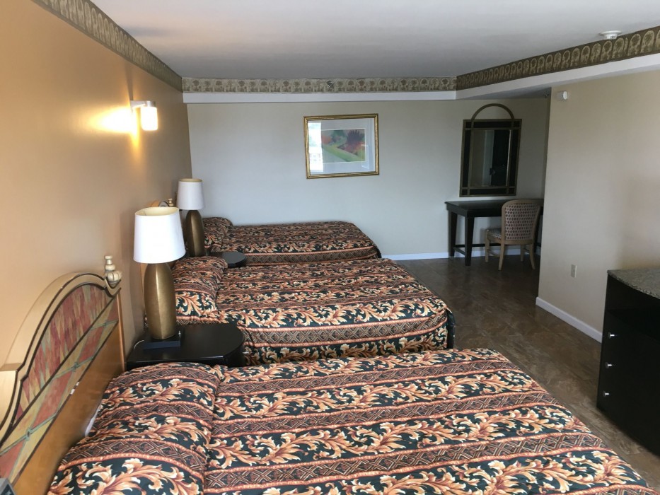 sea palace inn