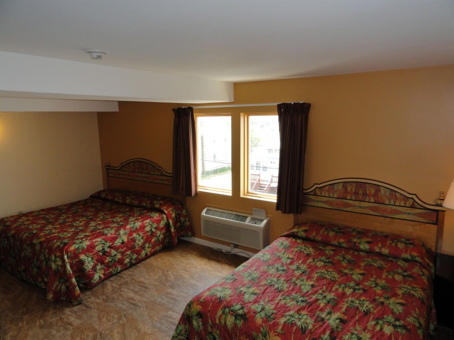 sea palace inn