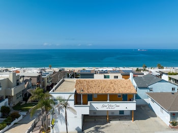 manhattan beach