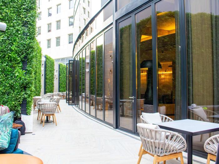 ibis world trade centre dubai