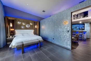 shade hotel